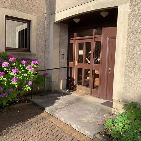 Teith Court Apartment With Private Parking. Stirling Exterior photo